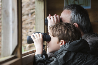 Bird hide, the wildlife trusts