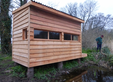 Bird hide at Big Pool Wood Nature Reserve 