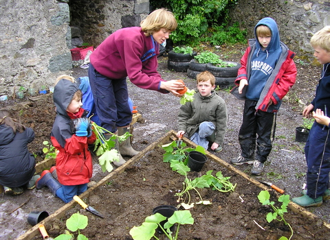 School group with Anna